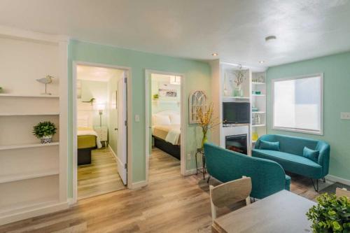 Beachside Inn, Seaside