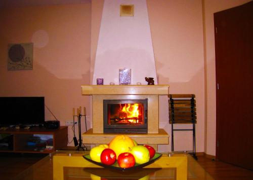 Solar nest with fireplace and panoramic view 700m from skilift and centrum Bansko