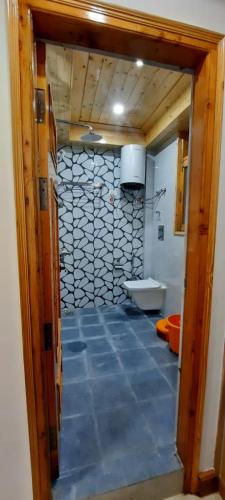 Himalayan Forest Valley home stay