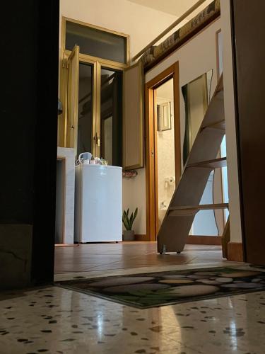 “Piccola Domus”, Naples