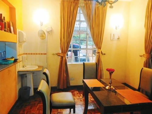 Kirichwa Evergreen apartment