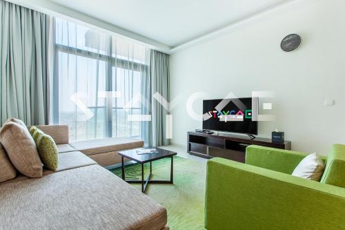 Staycae Holiday Homes - Celestia, Дубай (фото 3)