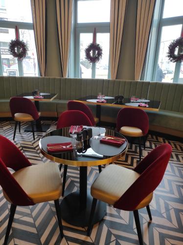 Hotel Select - image 8