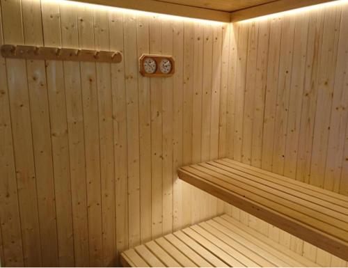 桑拿, Modern lakehouse with sauna, near golf and alpine in 弗羅達爾