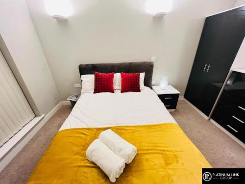 Platinum Link Apartments, New Refurb 2Bed, JQ Quarters , Smart Tv & WiFi