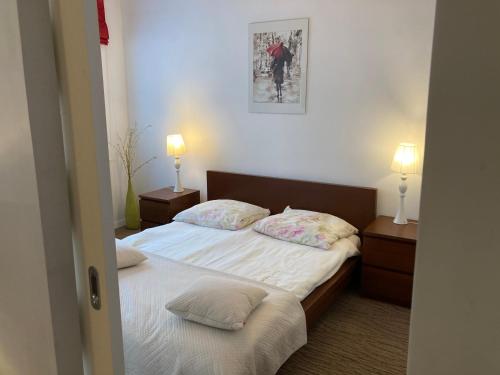 Center - Atelier Residence - image 3