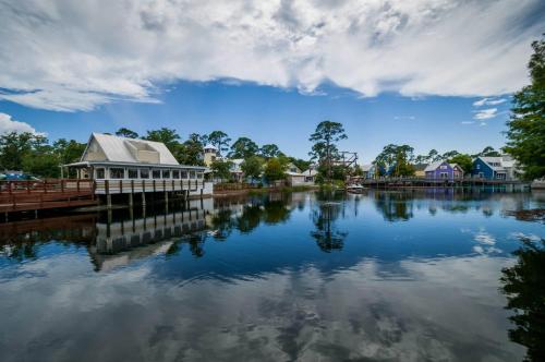 Beachwalk Villa 5134 at Sandestin by Destin Getaways - image 2