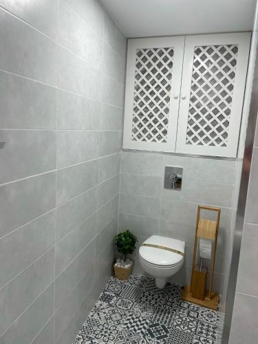 Ванна кімната, Bienvenidos Rooms Xàtiva (Bienvenidos Rooms Xativa) in Ксатива