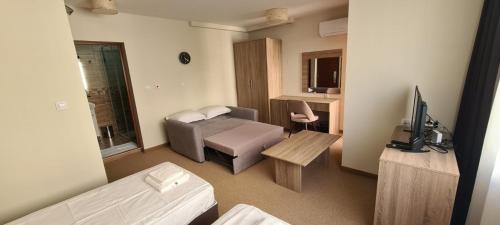 Hotel Geppy – Sofia, PA