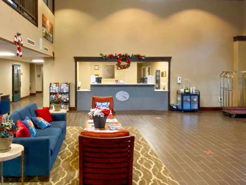 Comfort Suites Near Casinos Norwich-Uncasville