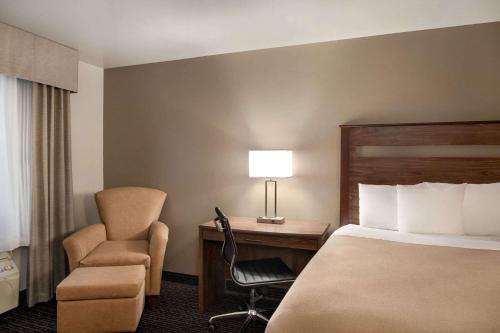 Baymont by Wyndham Buffalo - image 5