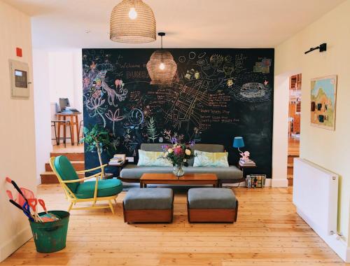 Зручності, The Dolphin Inn Hostel in Данбар