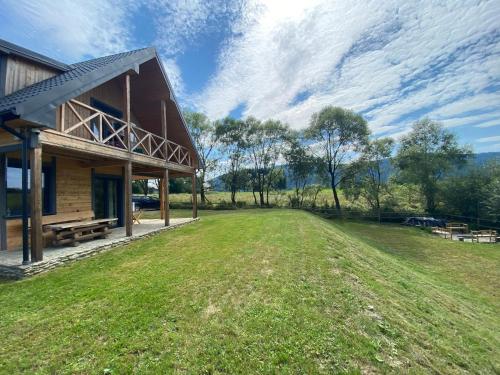 Iekārtas, Na dziko! Bieszczady - Dom w Bieszczadach in Lutowiska