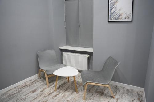 Studio image 7
