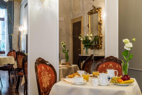 Locanda Sant'Agostin, Венеция (фото 11)