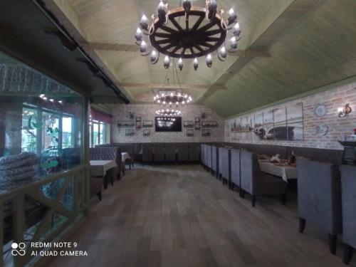 宴會廳, Готельно-ресторанний комплекс Прованс парк (Готельно-рестораннии комплекс Прованс парк) in 波查伊夫