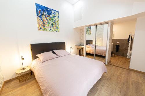 1 queen bed