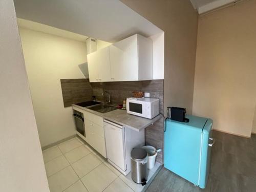 2 bedrooms, 4 beds