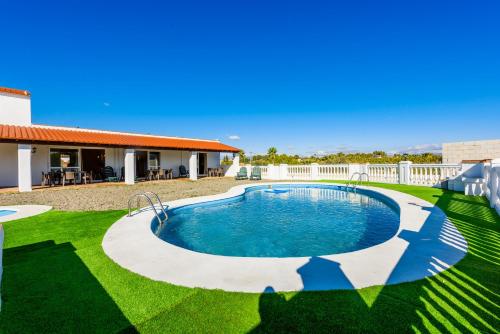 Cubo's Estudio El Patio Andaluz 4