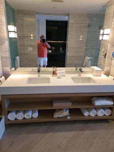 Residences Suite South Beach thumb 3