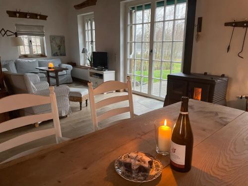 Gemütliches Fachwerkhaus am See mit Kamin (Gemutliches Fachwerkhaus am See mit Kamin) in Warendorf