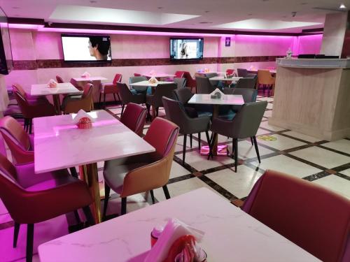 Saffron Hotel - Restaurant