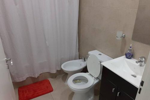 One-Bedroom Apartment image 5