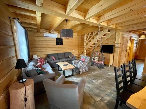 Zacisze Pod Lipą Zacisze Pod Lipą