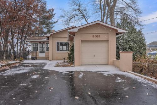 Amazing Lakefront Retreat On Long Lake! home - main image