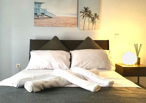 Pame Rentals - Entire Apartment with Free Parking, Афины