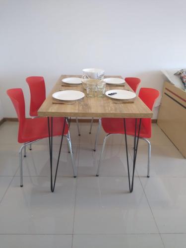 Dpto Panorámico con cochera Polo gastronómico Güemes - Nueva Córdoba Excelente Acceso -Seguridad 24 hs Terraza y asadores!! Sin gastos adicionales