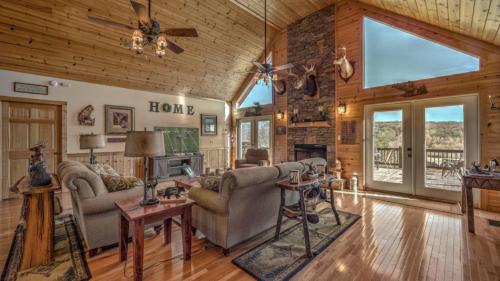 Mountain Memories in Mineral Bluff, USA
