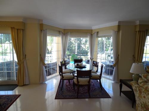 Spacious 700m2 villa, Golfers paradise.