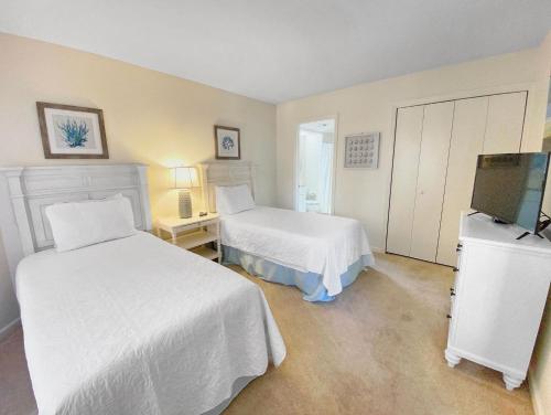 Wine Down at Fairways 202 at Sandestin by Destin Getaways - image 11