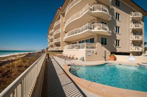 Dunes of Crystal Beach by Destin Getaways - image 6