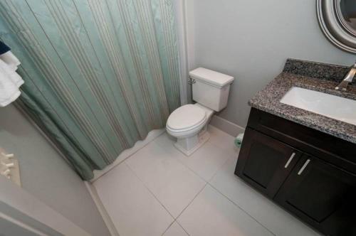 Villa Del Carmen by Destin Getaways - image 11