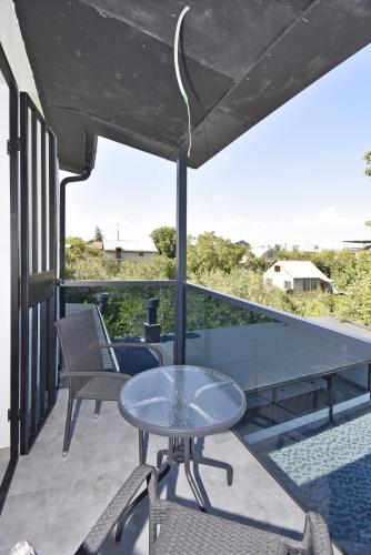 Jrvezh Aygegortsakan Street, 4 bedrooms Luxury house with Spacious swimming pool VJ555 in Dzoraghbyur
