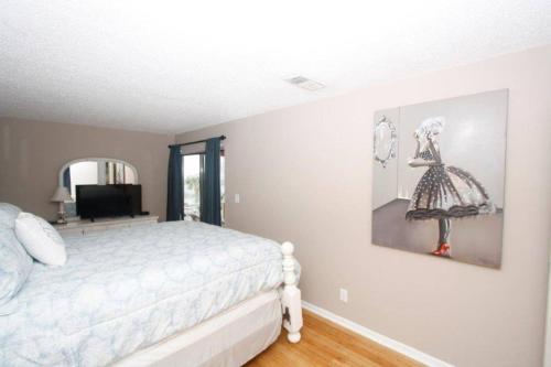 Tradewinds Condominiums #33 by Destin Getaways - image 10