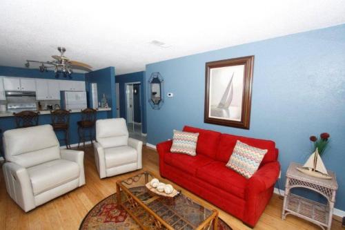 Tradewinds Condominiums #33 by Destin Getaways - image 10
