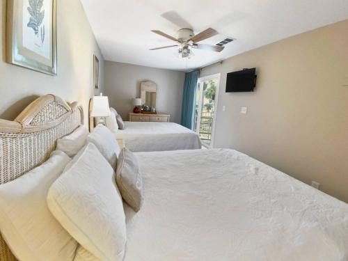 Tradewinds Condominium #26 by Destin Getaways - image 11