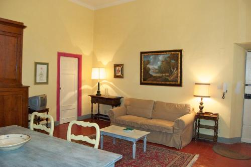 Palazzo Tucci Apartments - image 11