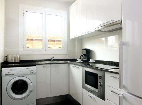 Kjøkken, RIUS - Apartments & one Penthouse with private terrace in Montjuic near Estadi Olímpic