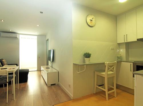 MIQUEL ANGEL - Apartments & one with private terrace 3