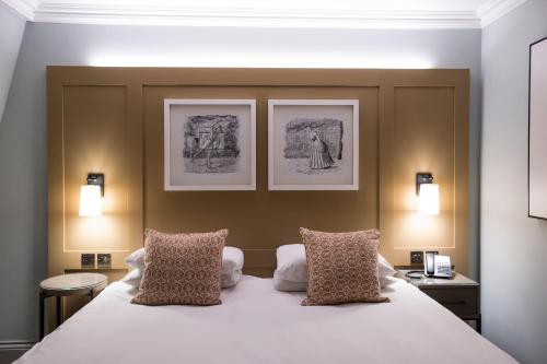 Mercure Farnham Bush Hotel - image 4