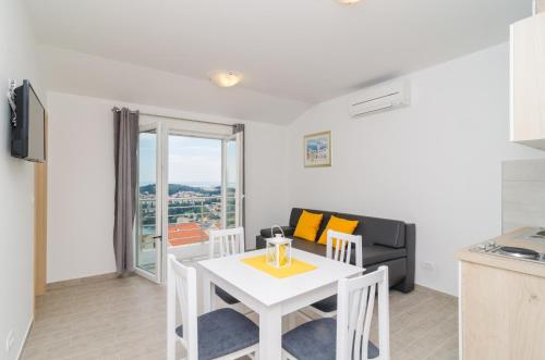 Apartments Villa Dadić - image 11