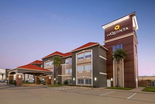 . La Quinta by Wyndham Port Arthur