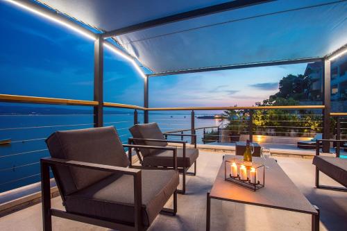 Beachfront Villa Draga with 32sqm private, heated pool, 4 bedrooms, sea view