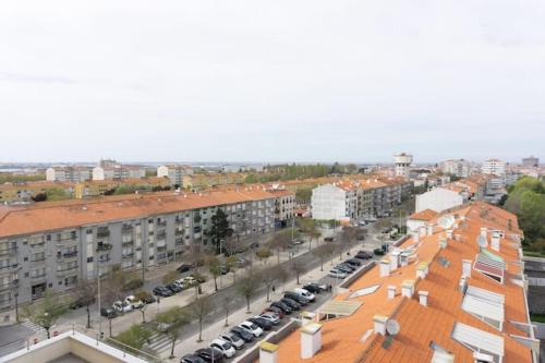 8ROOFTOP - T2 com terraco e vista para as salinas!