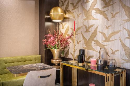 Hotel Oscar - image 3