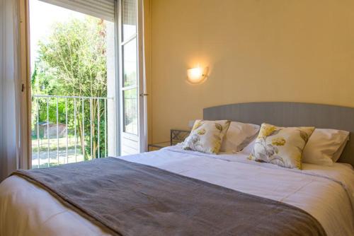 Hotel Val De Loire - image 11